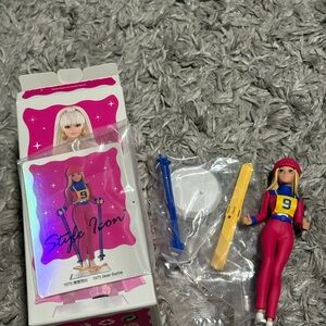 Barbie Style Icon Skier